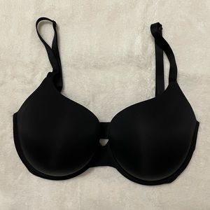 Victoria’s Secret perfect shape light push-up bra